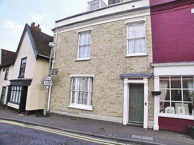 Апартаменты Membury House