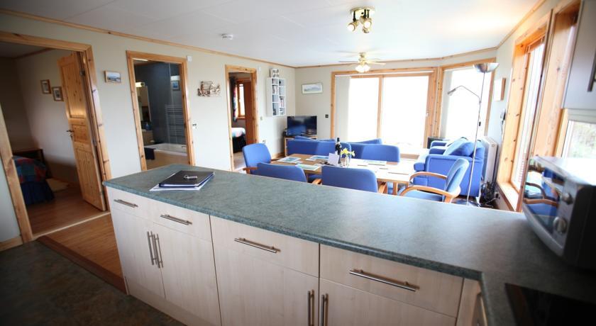 Отель Buxa Farm Chalets
