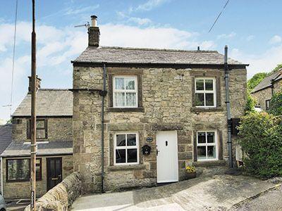 Апартаменты Walton Cottage