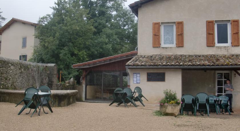 Отель Auberge d'Oncieu