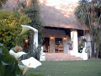 Отель Zulu Nyala Country Manor