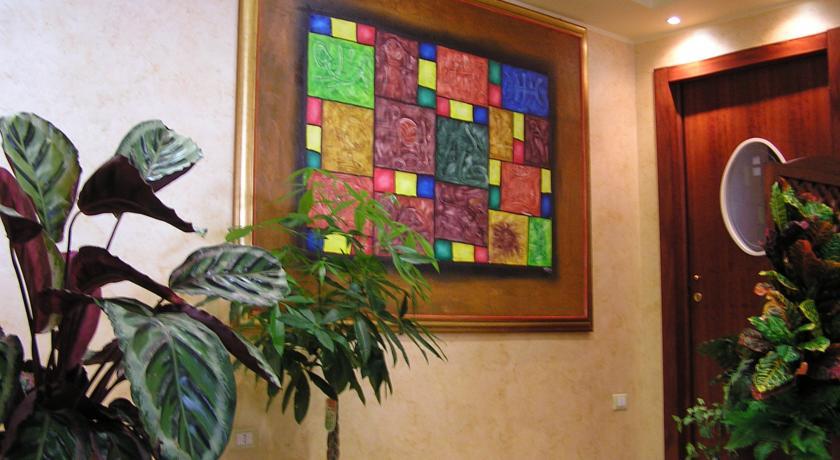 Отель Hotel Mistral