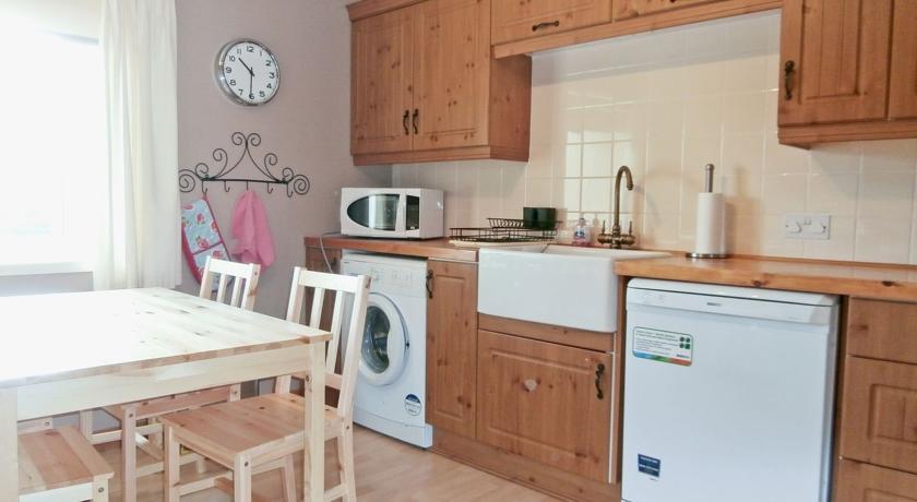 Отель Bridgend House