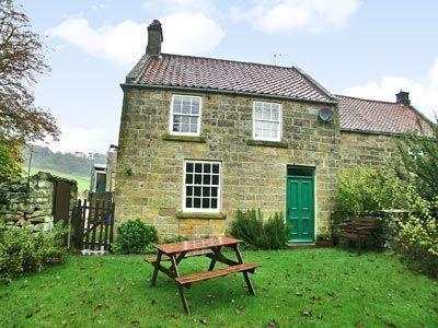 Отель Beckside Cottage