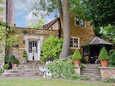 Отель The Coach House