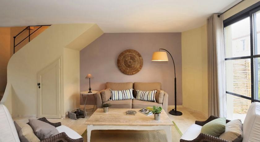 Апартаменты Holiday home Saint-Laurent-de-la-Cabrerisse 5