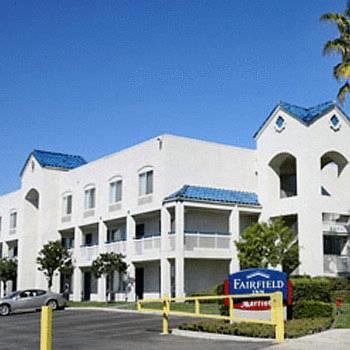 Отель Fairfield Inn Ontario
