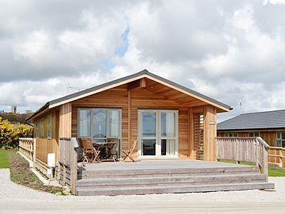 Апартаменты Hendra Lodge