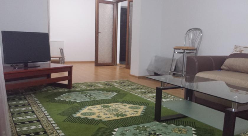 Apartament Rosu