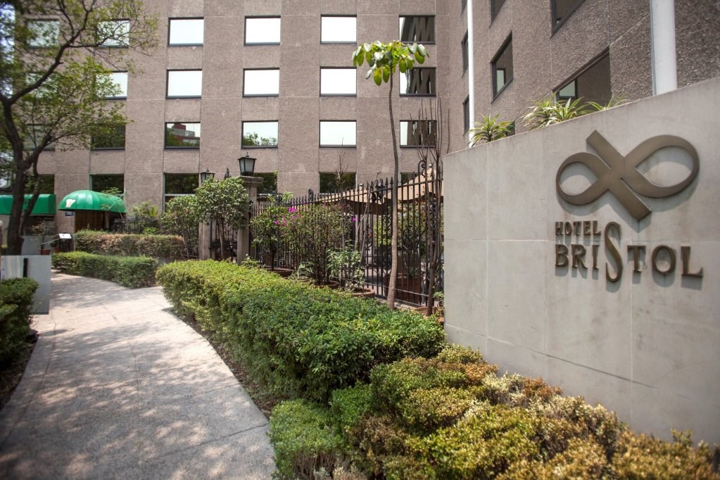 Hotel Bristol
