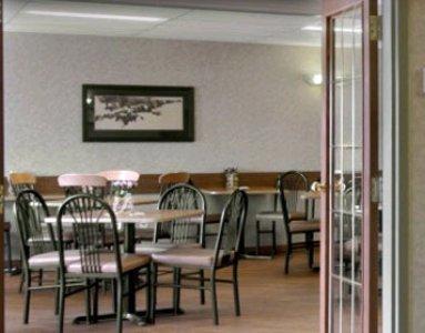 Отель Days Inn Medicine Hat