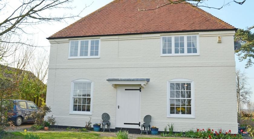 Отель Rowan House