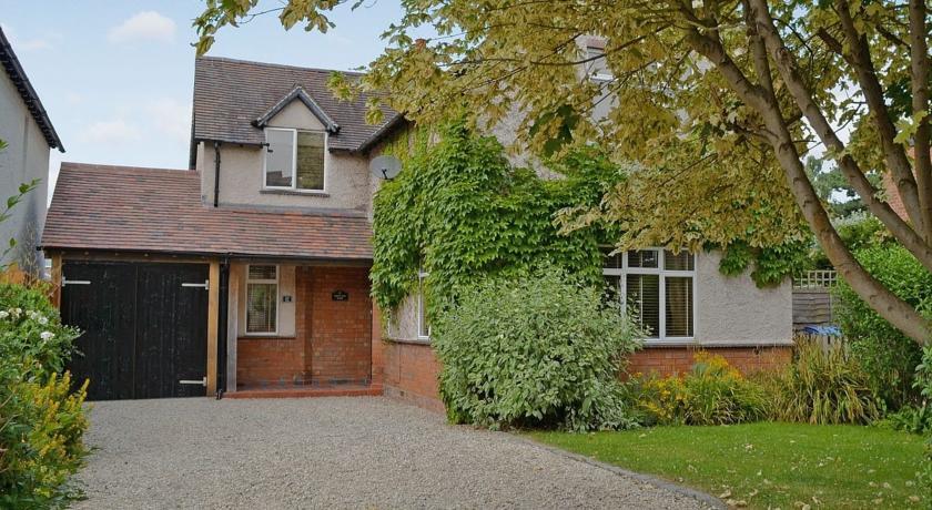 Mapletree House