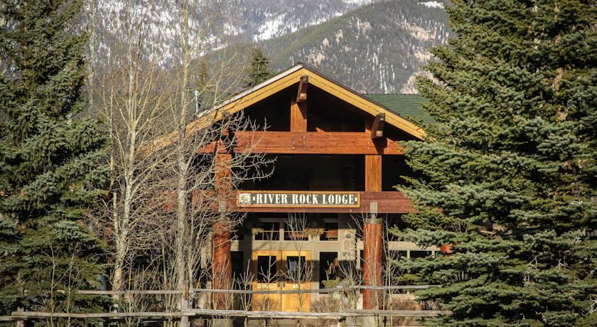 Отель River Rock Lodge