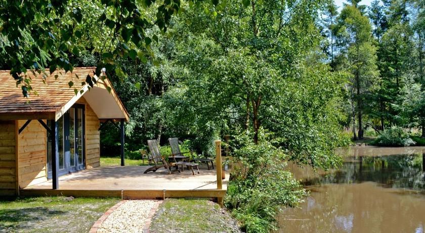 Отель The Retreat