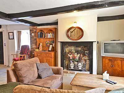Отель Longs Arms Cottage