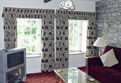 Отель Watersedge Apartment The Mill