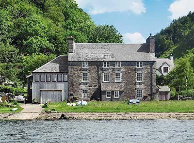 Отель Harbour House