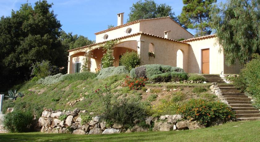 Вилла Villa Valbonne
