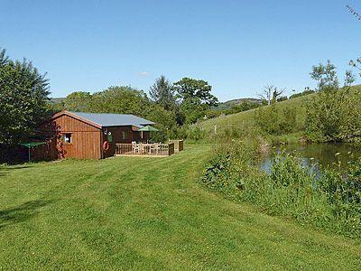 Отель Lakeside Lodge