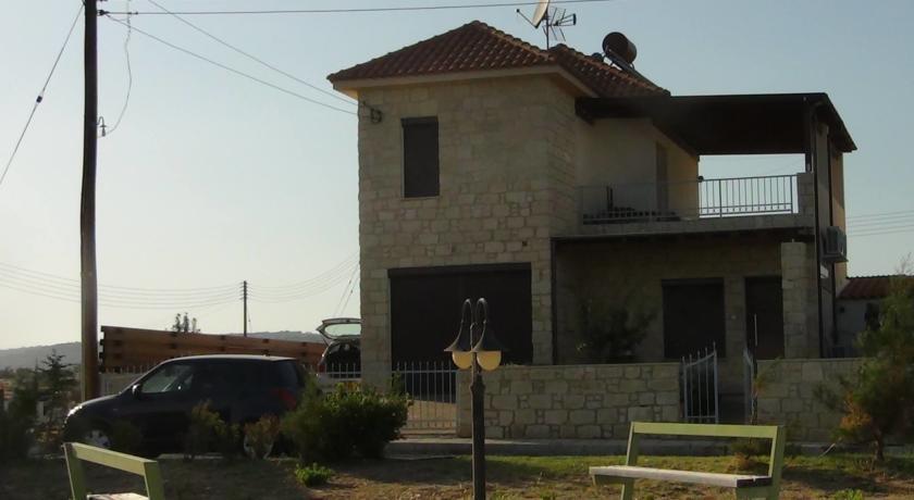 Вилла Souni Heights Villa