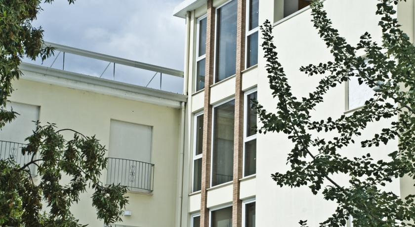 Отель Hotel 4 Strade