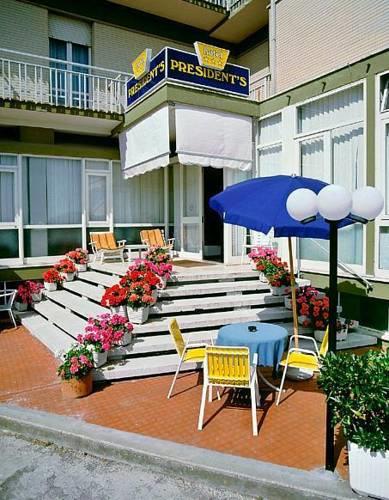 Отель Hotel President's