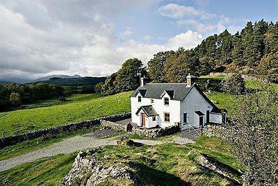 Отель Coed Mawr