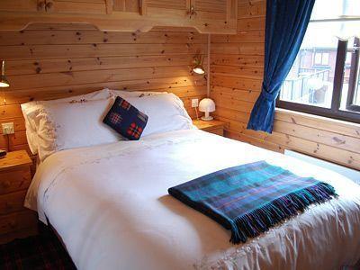 Отель Lodge 27 Loch Lomond