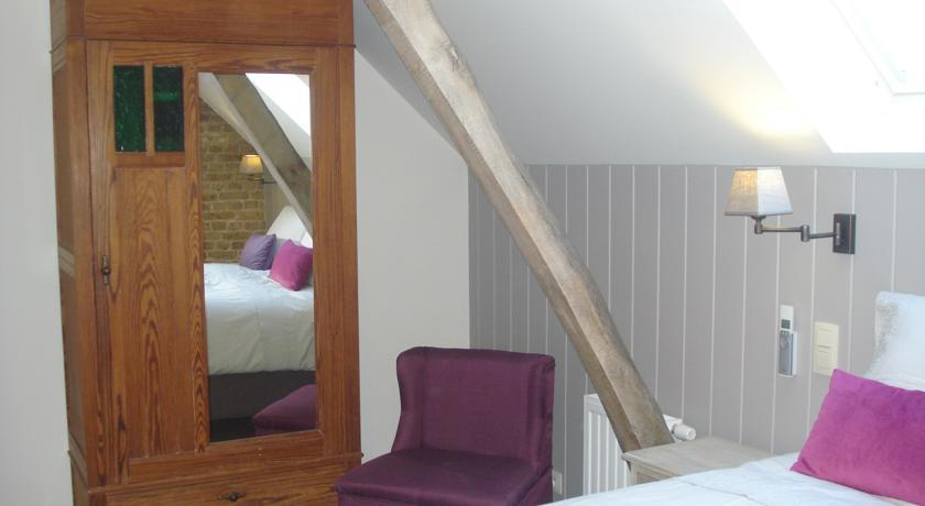 Отель Hoeve De Hagepoorter
