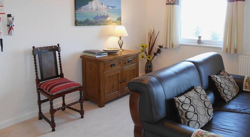 Penshurst Apartment