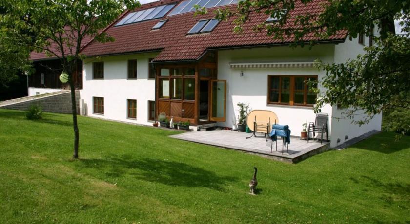 Апартаменты Ferienwohnung Sacher