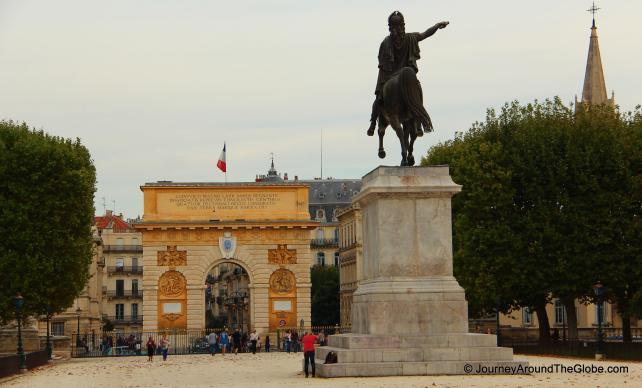 la plus belle rue de montpellier
