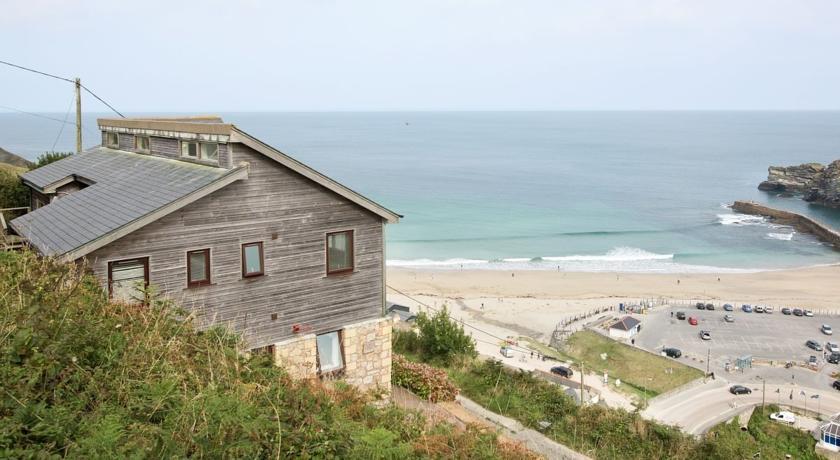 Отель The Sand House