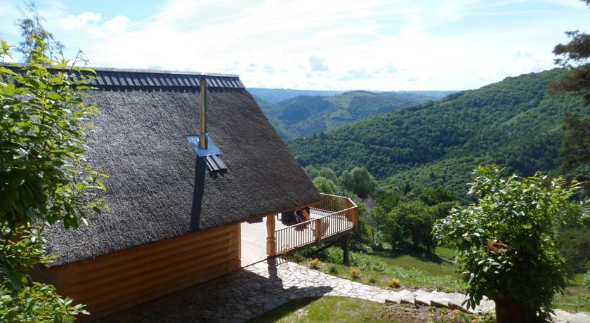 Апартаменты Estiva Resort