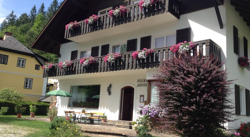 Мини-отель Pension Alpenhof