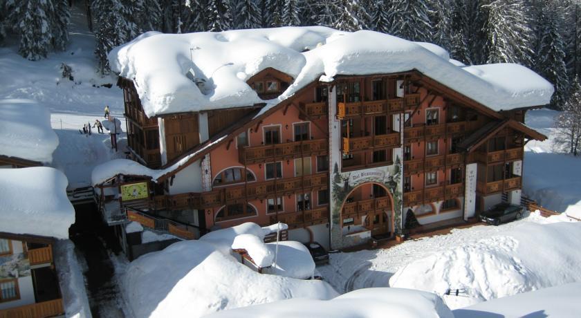 Отель Active Hotel Garni dal Bracconiere