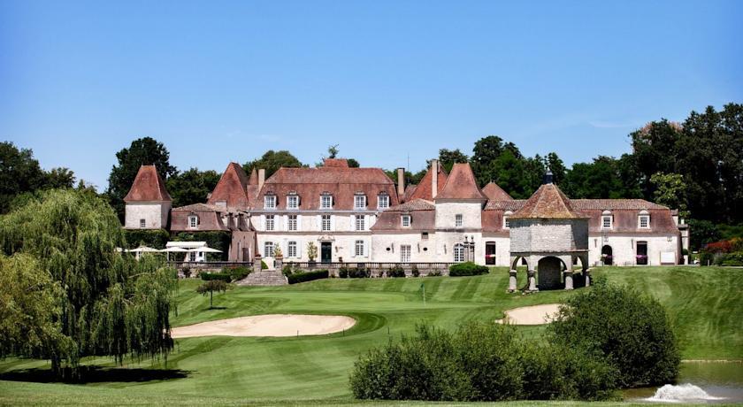 Отель Château Des Vigiers
