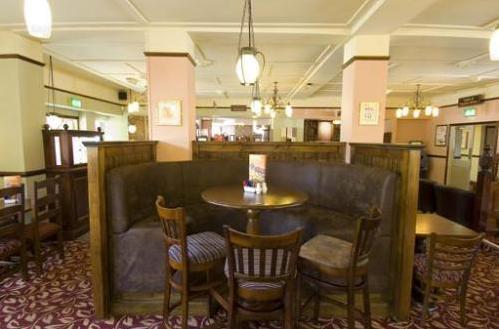 Отель Altrincham Lodge Manchester