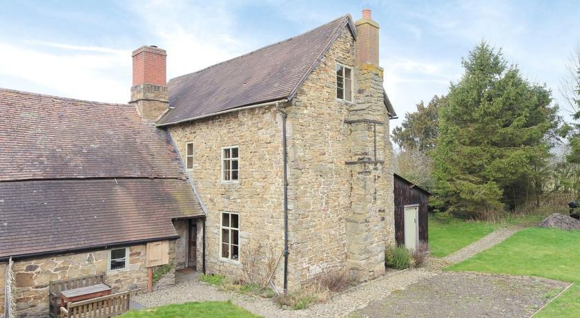 Отель Number 1 Henley Cottage