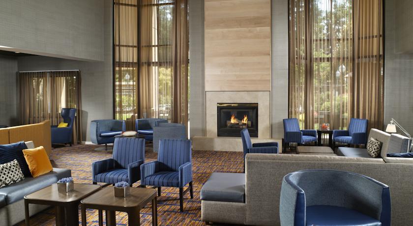 Отель Courtyard Alpharetta Atlanta