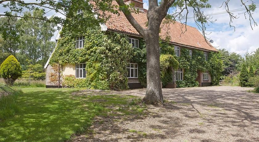 Отель Old Hall Farm House