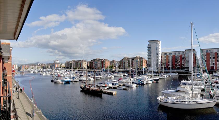 Апартаменты Marina Apartment