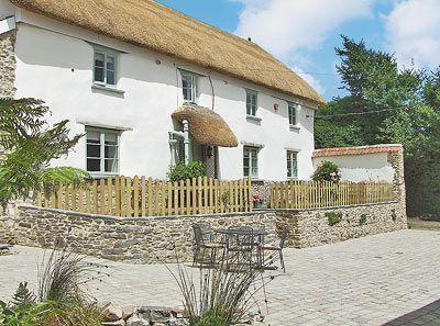 Отель Sweet Bay Cottage