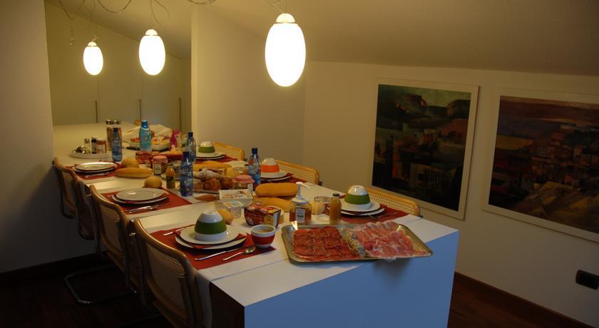 Апартаменты Clotilde Apartment