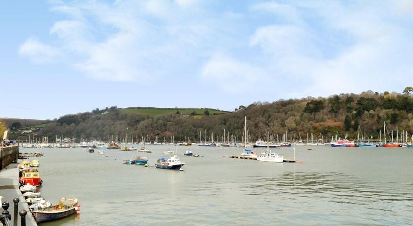 Отель Harbour View