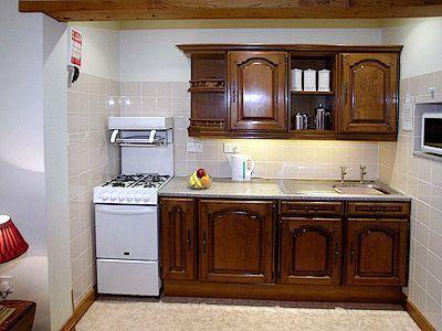 Отель Basset Apartment