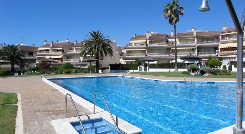 Апартаменты C&B Apartamentos Eurogolden
