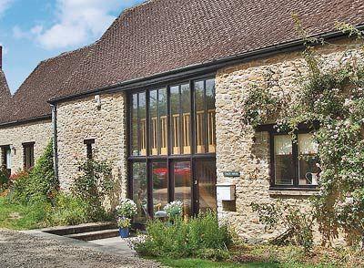 Апартаменты The Coach House