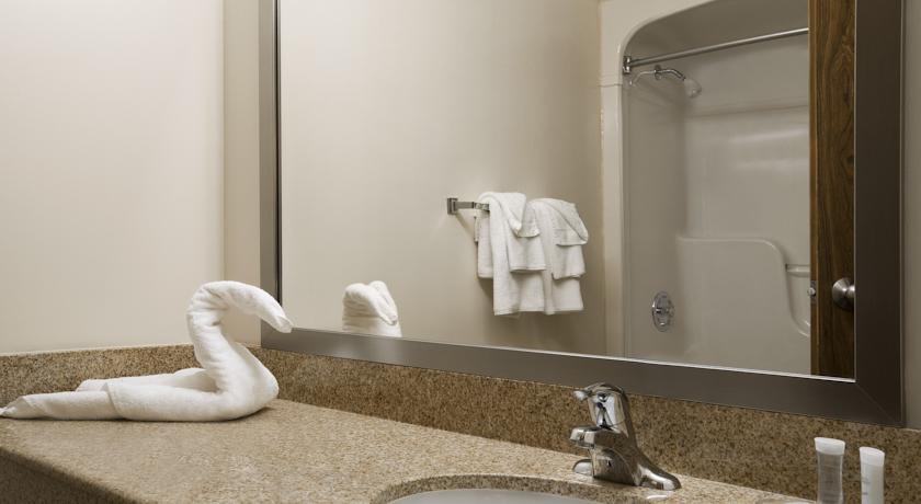 Отель Travelodge Timmins